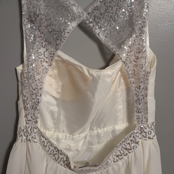 White Formal Dress - Picture 7 of 8